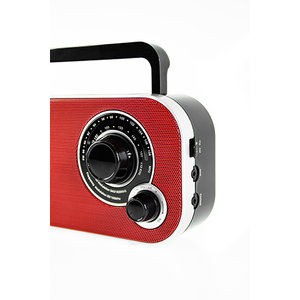 CAMRY SMALL PORTABLE RADIO RED