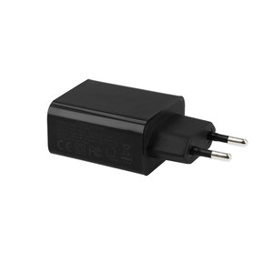 LAMTECH QUICK CHARGER 18W QC3.0 AND TYPE-C OUTPUT BLACK