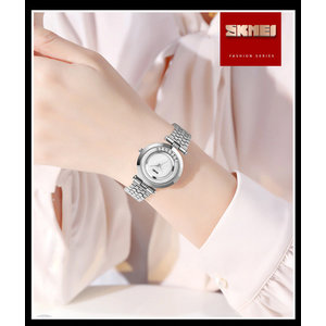 SKMEI γυναικείο ρολόι 1784SI με μεταλλικό μπρασελέ, 31mm, 3 ATM, ασημί