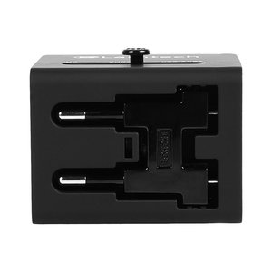 LAMTECH UNIVERSAL TRAVEL ADAPTER WITH 2 USB PORTS AC 6A BLACK